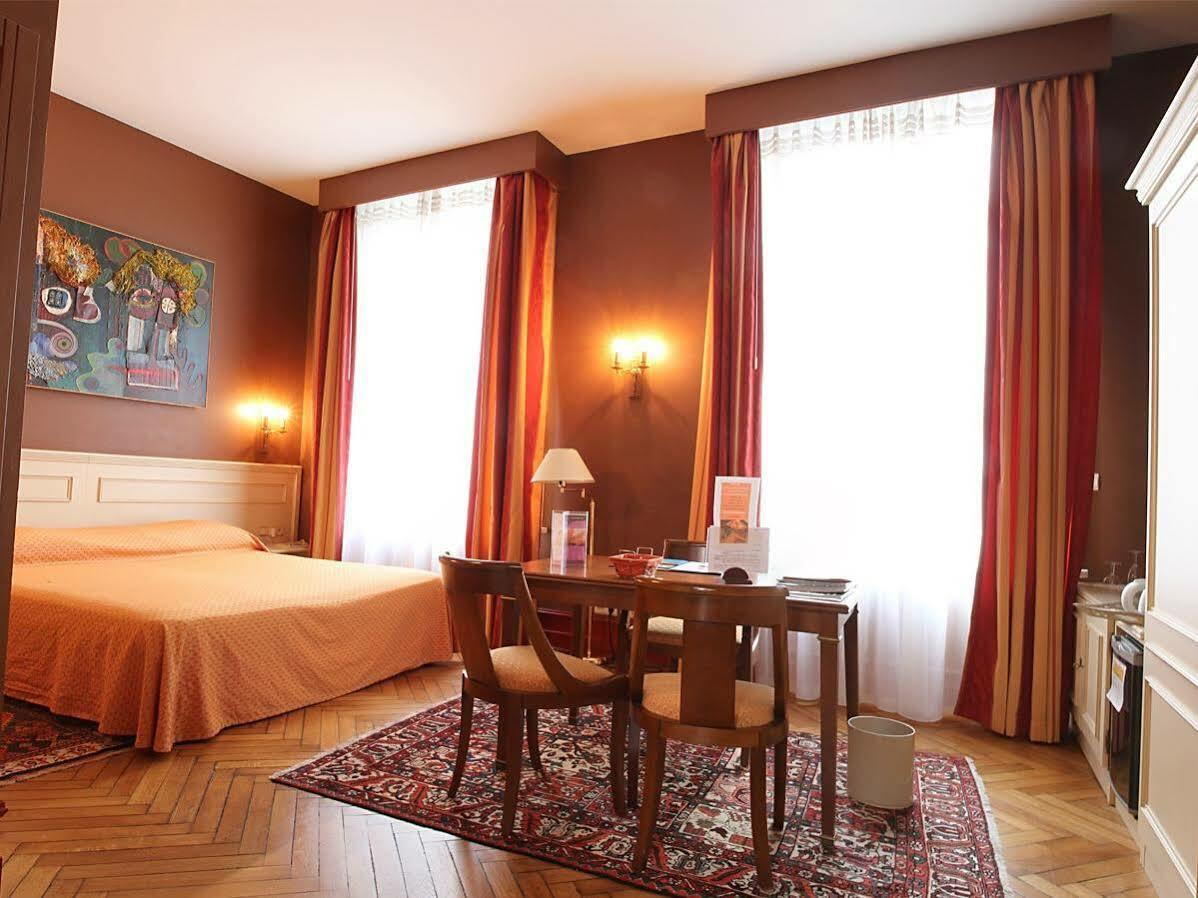 Ermitage Bouquet Hotel Rouen Exterior photo